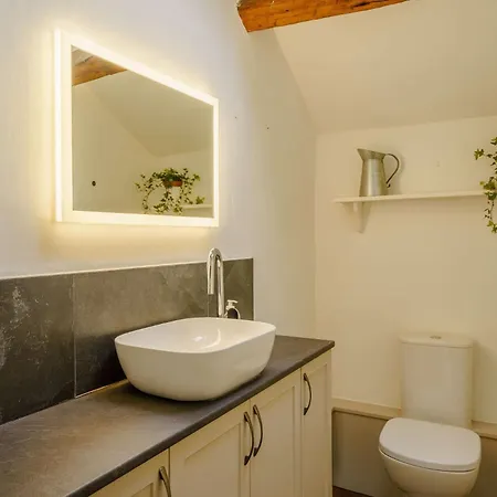 3 Bed In 85686 Holiday home Backbarrow